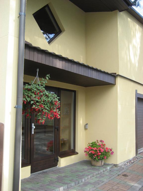 Guest House Maija เวนต์สปิลส์ ภายนอก รูปภาพ